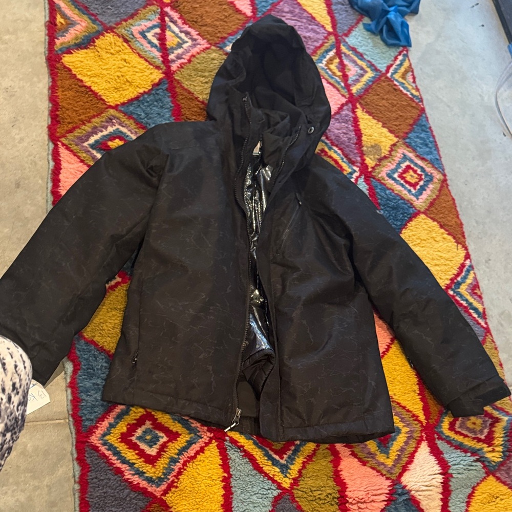 Black Hooded Columbia Omni tech ski  Jacket like new